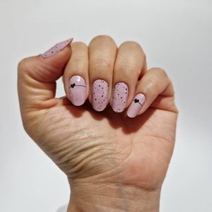 Vernis autocollant dream glaze - manucure facile longue tenue Rose mauve cœurs et confettis