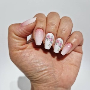 Vernis autocollant rosy boomer - manucure facile longue tenue Babyboomer rose fleuri