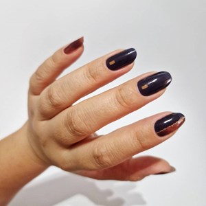 Vernis autocollant tortoise elegance - manucure facile longue tenue Écaille et bleu nuit