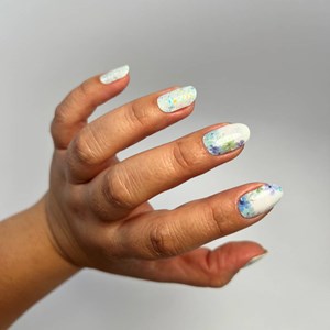 Vernis autocollant floral frost - manucure facile longue tenue Menthe givrée fleurie