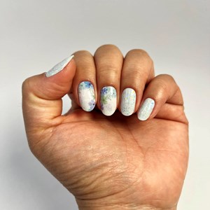Vernis autocollant floral frost - manucure facile longue tenue Menthe givrée fleurie