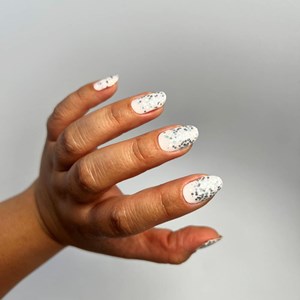 Vernis autocollant frost glitter - manucure facile longue tenue Rose confettis