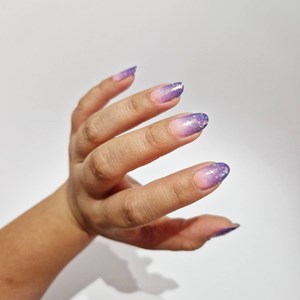 Vernis autocollant purple haze - manucure facile longue tenue Aurore pailletée