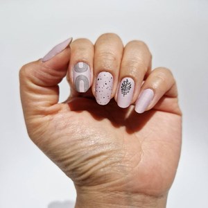 Vernis autocollant organic vibes - manucure facile longue tenue Nude organique