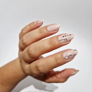 Vernis autocollant modern lines - manucure facile longue tenue Nude linéaire