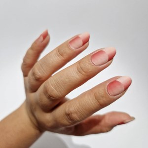 Vernis autocollant coral whisper - manucure facile longue tenue Corail dégradé