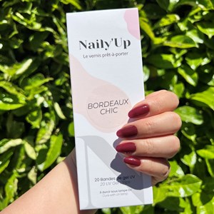 Stickers ongles en gel bordeaux chic - manucure facile en gel uv Bordeaux