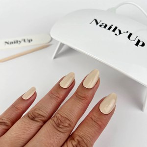 Stickers ongles en gel nude peach - manucure facile en gel uv Nude
