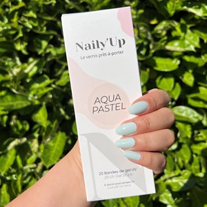 Stickers ongles en gel aqua pastel - manucure facile en gel uv Bleu pastel