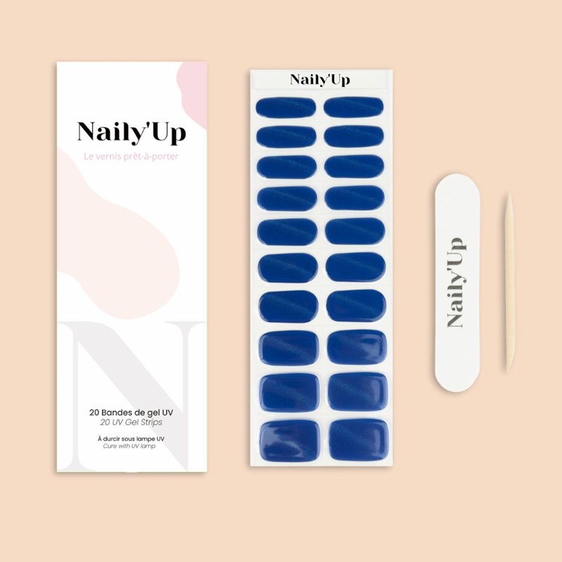 Stickers ongles en gel bleu cat eye - manucure facile en gel uv