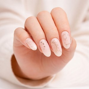Stickers ongles en gel nude celeste - manucure facile en gel uv Rose céleste
