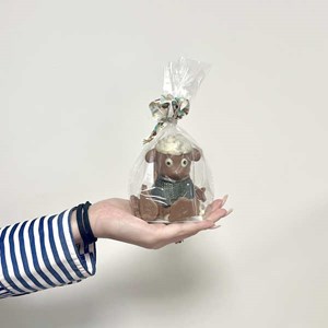 Agneau et fritures de pâques en chocolat au lait