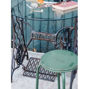 Table à machine à coudre en métal n°789