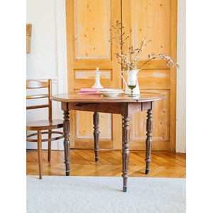 Table à manger en bois à rabats n°657