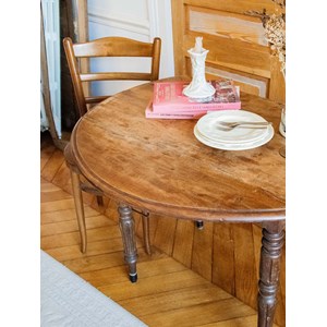 Table à manger en bois à rabats n°657