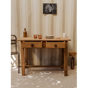 Romy, la table à manger en bois n°667