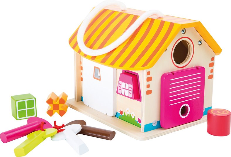 Maison de motricité en bois avec formes & clés