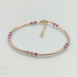 Jonc artisanal en goldfilled et rubis