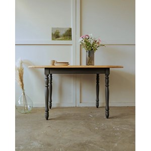 Table à manger en bois massif n°688