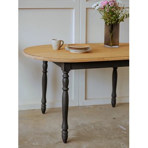 Table à manger en bois massif n°688