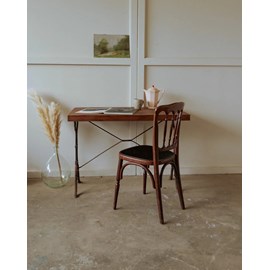 Table à manger bistro en bois et fonte n°104