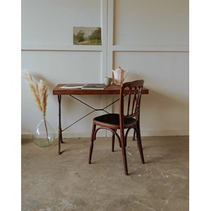 Table à manger bistro en bois et fonte n°104