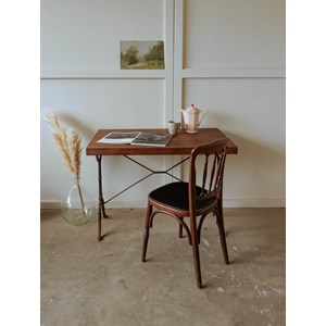 Table à manger bistro en bois et fonte n°104