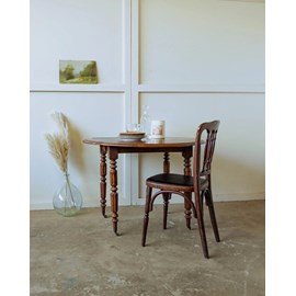 Table ronde rabattable en bois n°690