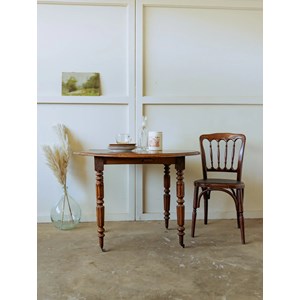 Table ronde rabattable en bois n°690