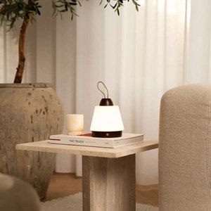 Lampe rechargeable liv marron foncé – bracelet en cuir,