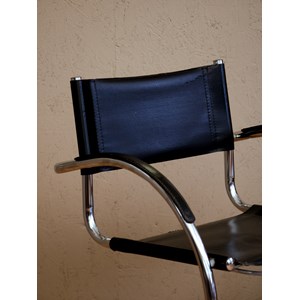 Fauteuil en simili cuir et métal n°937