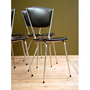 Ensemble de 4 chaises en simili cuir et métal n°1395
