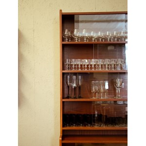 Vitrine scandinave en teck et verre n°197