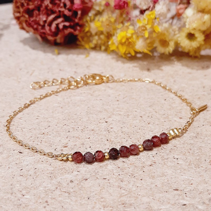 Bracelet charme véritable grenat rouge