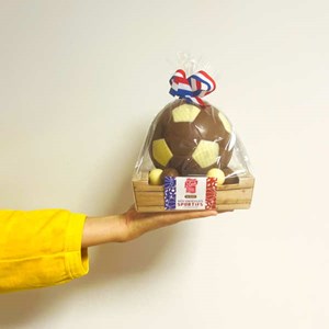 Ballons de foot en chocolat