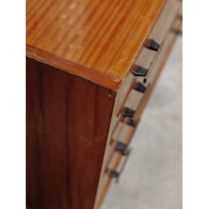 Olga, la commode en bois n°111