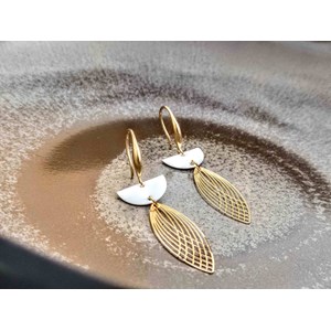 Boucles d'oreilles  demi-lune blanc
