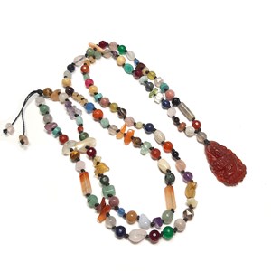 Sautoir bouddha pierres naturelles