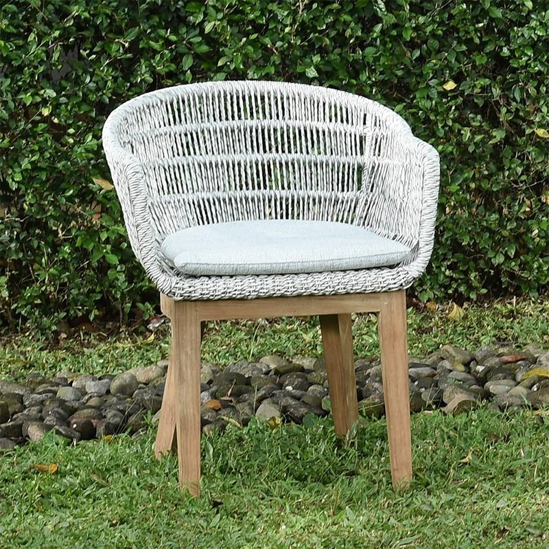 Fauteuil résine tressée grise lounge