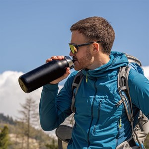 Bouteille isotherme 2.0 grise 1,5l