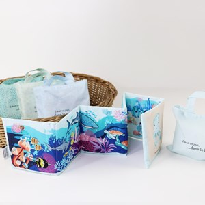 Livre en tissu le lagon