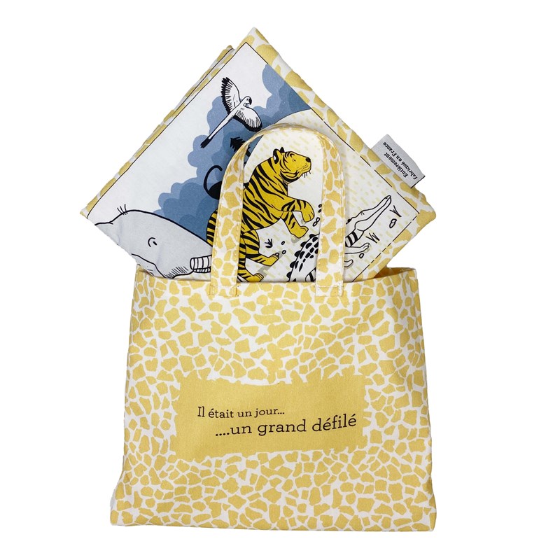 Livre en tissu le grand défilé (Petit Bloom) - Image 2