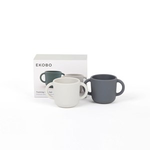 Lot de tasses d'apprentissage cloud