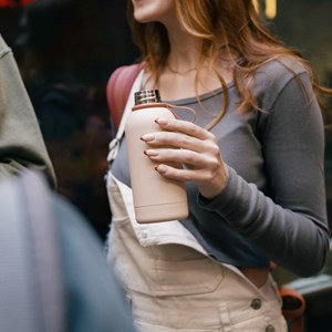 Bouteille isotherme réutilisable blush