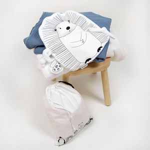 Doudou noir et blanc hérisson