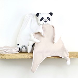 Doudou lange panda amande