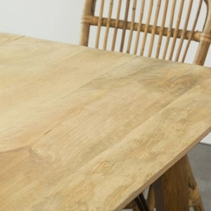 Table à manger en manguier clarisse