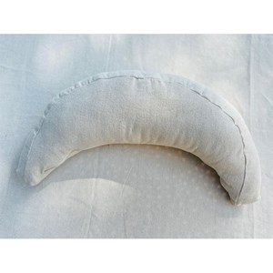 Coussin media luna écru