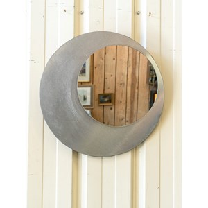 Igor, le miroir en métal n°480