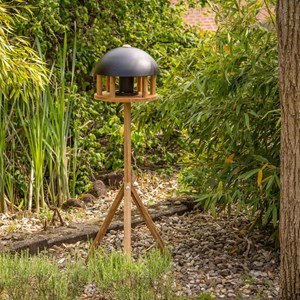 Mangeoire en bois x 1